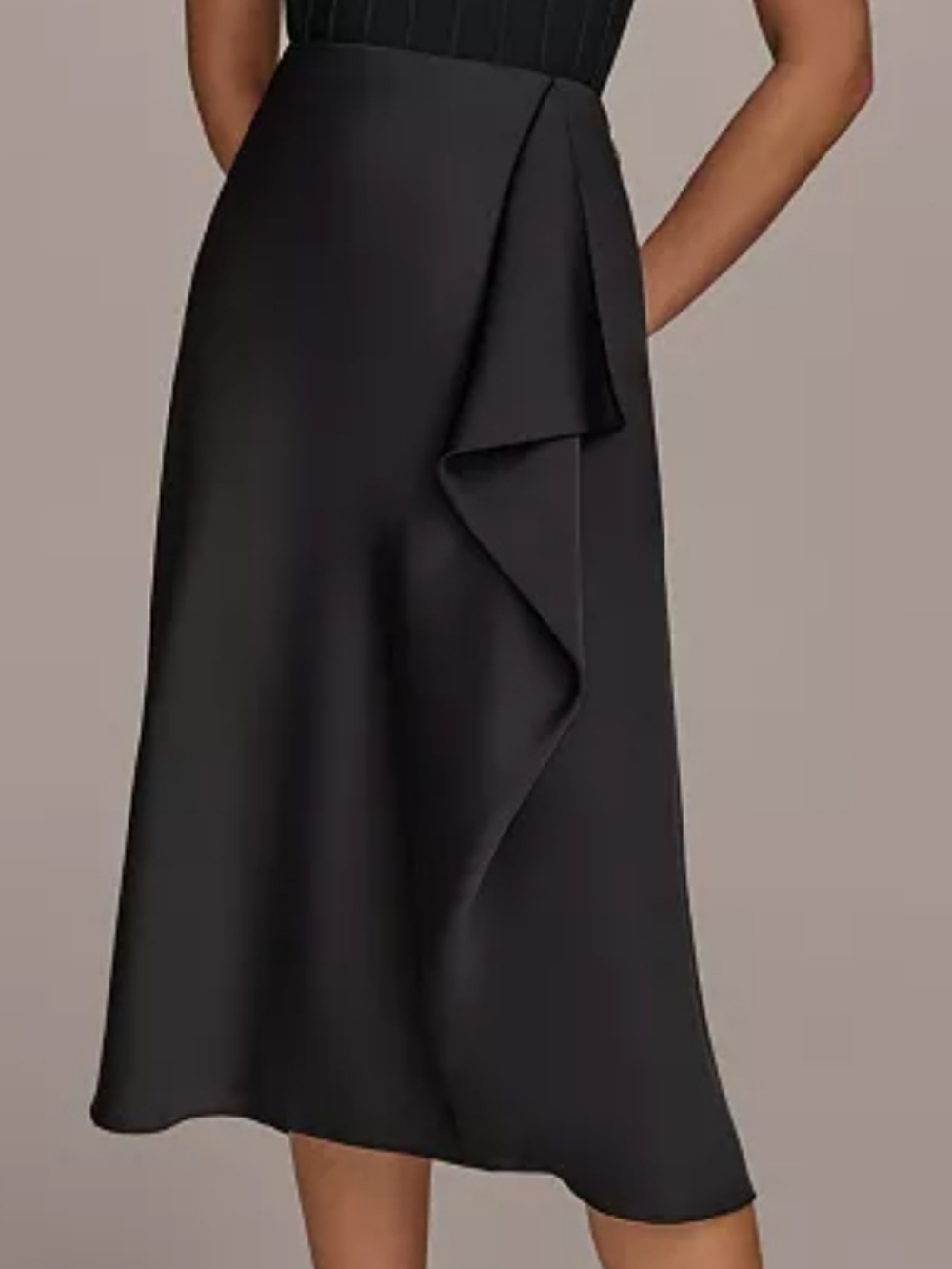 Nwt Donna Karan New York Black Ruffle Front Satiny Skirt